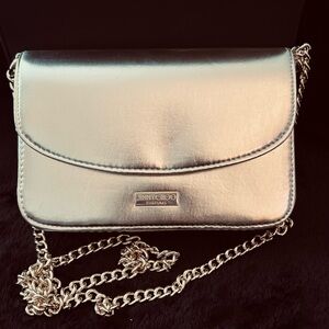 Metallic Silver Chain Strap Crossbody